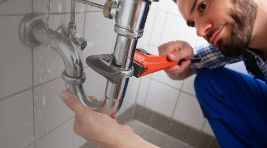 Professional emergency plumbing in Etowah, NC